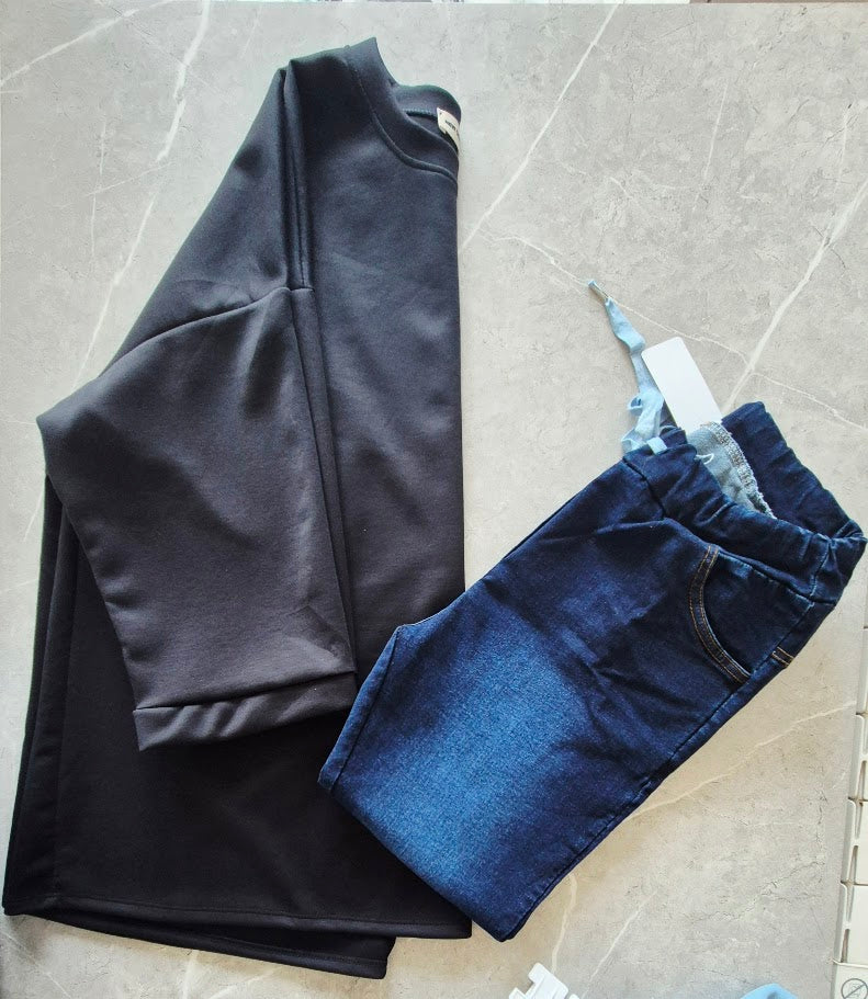 BLACK Ultimate Oversized Tee